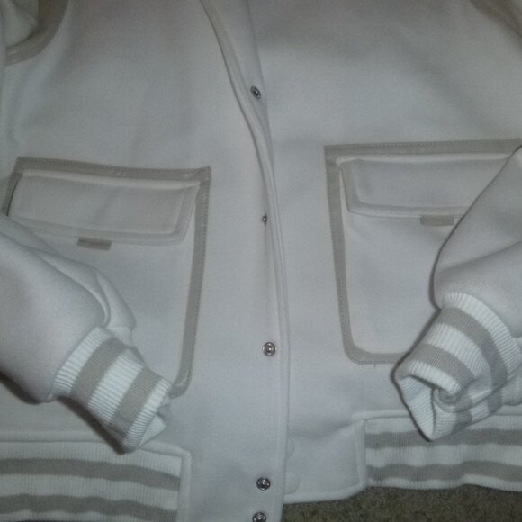 Hello Kitty varsity bomber jacket size L NWT - Picture 6 of 13